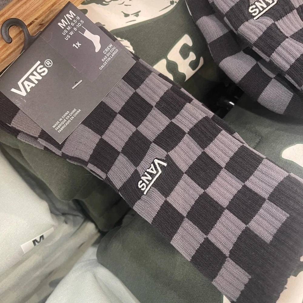 Vans Checkerboard Pewter / Black Crew Socks (1 pair) Monochrome Checkered Crew